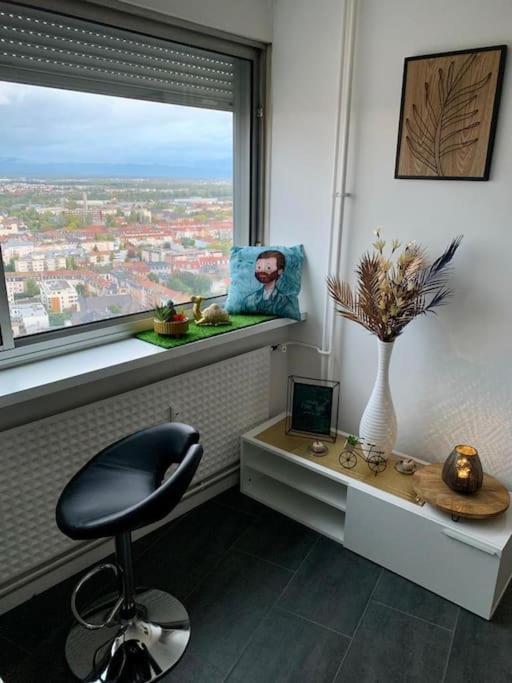 Grand Appartement 2 Chambres 5 Pers Max, Vue Panoramique Avec Parking มูลูส ภายนอก รูปภาพ